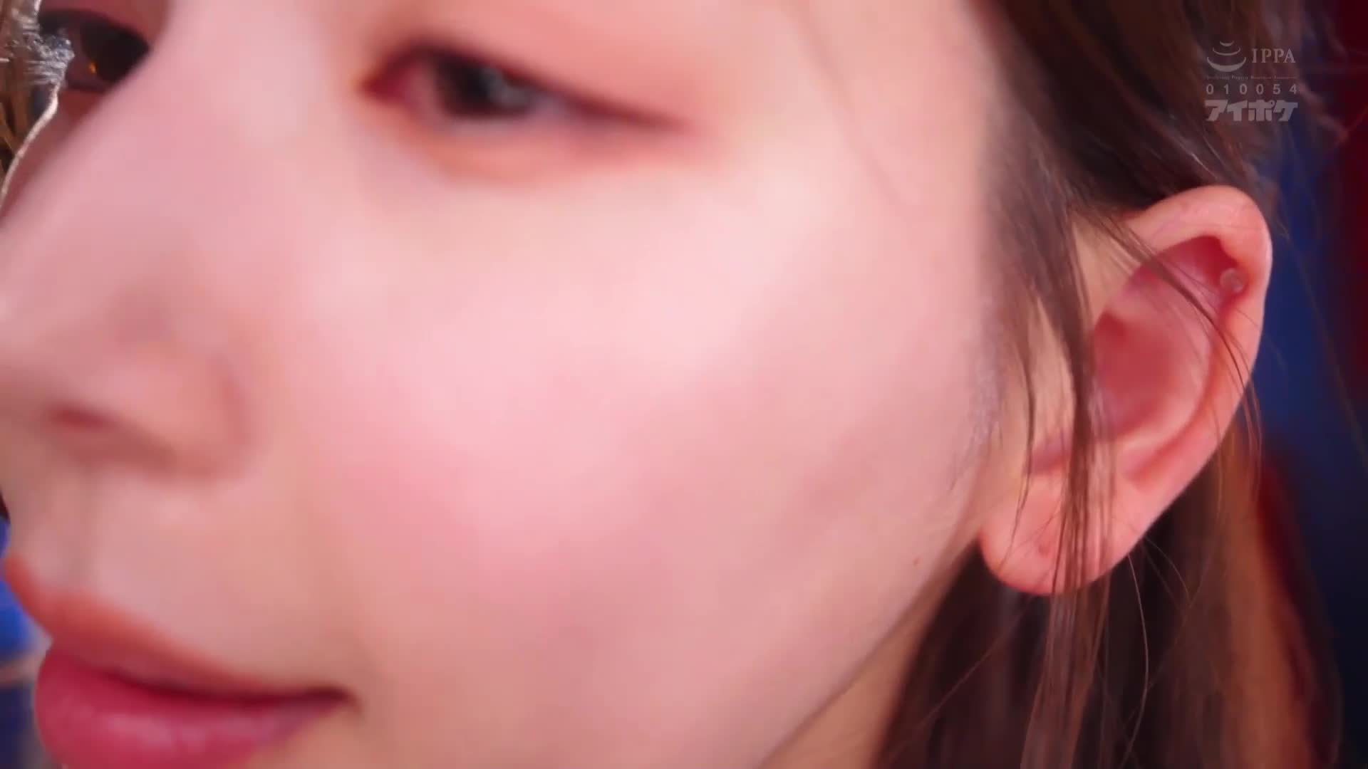 一位美麗又酷的痴女姊姊會用命令口吻指導JOI（自慰指示），專注於臉部的自慰支持。明里紬 - AV大平台 - 中文字幕，成人影片，AV，國產，線上看