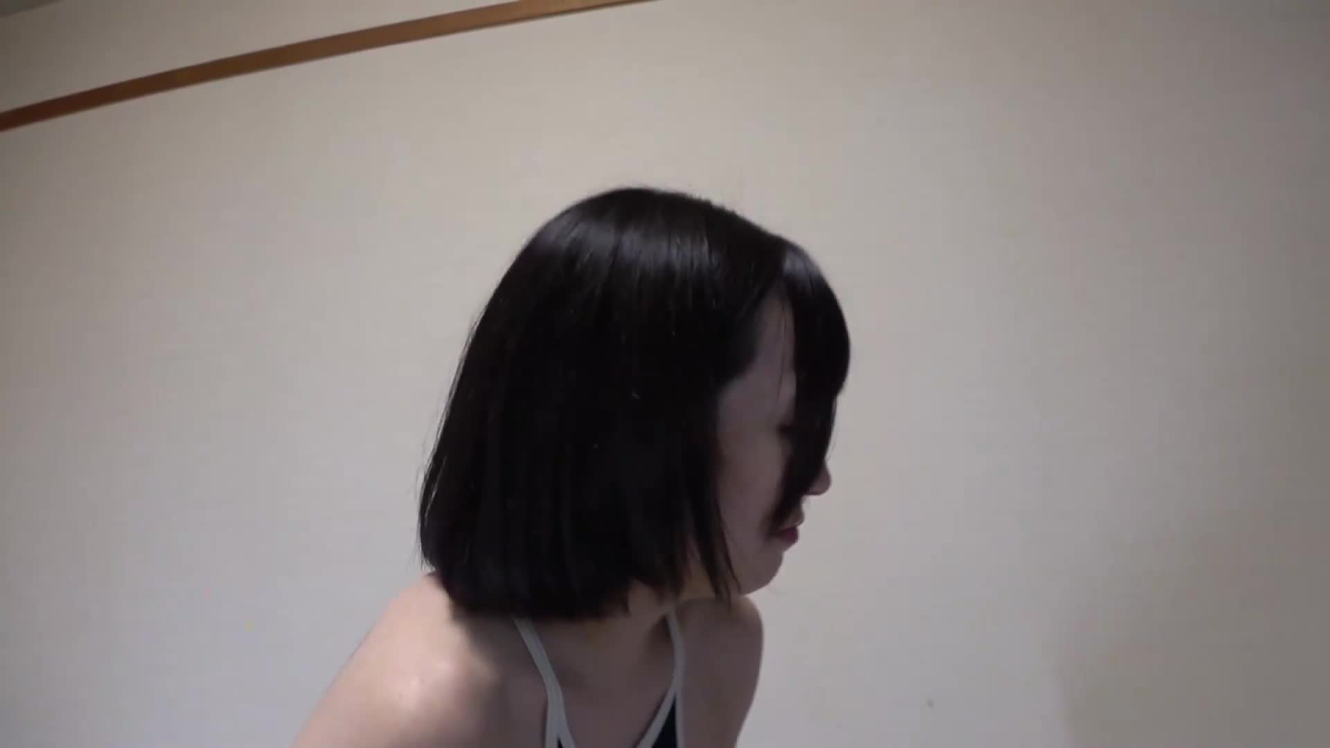 夏雨輕拂 神級泳裝密着濕潤 觀賞可愛女生穿著校園泳衣的濕潮身影！從換衣偷拍開始，從平胸到巨乳，從全裸到陰毛，腋毛，各種特寫接觸，濕潤肥皂遊戲和水裡潑水等，完全穿著享受AV。 - AV大平台 - 中文字幕，成人影片，AV，國產，線上看