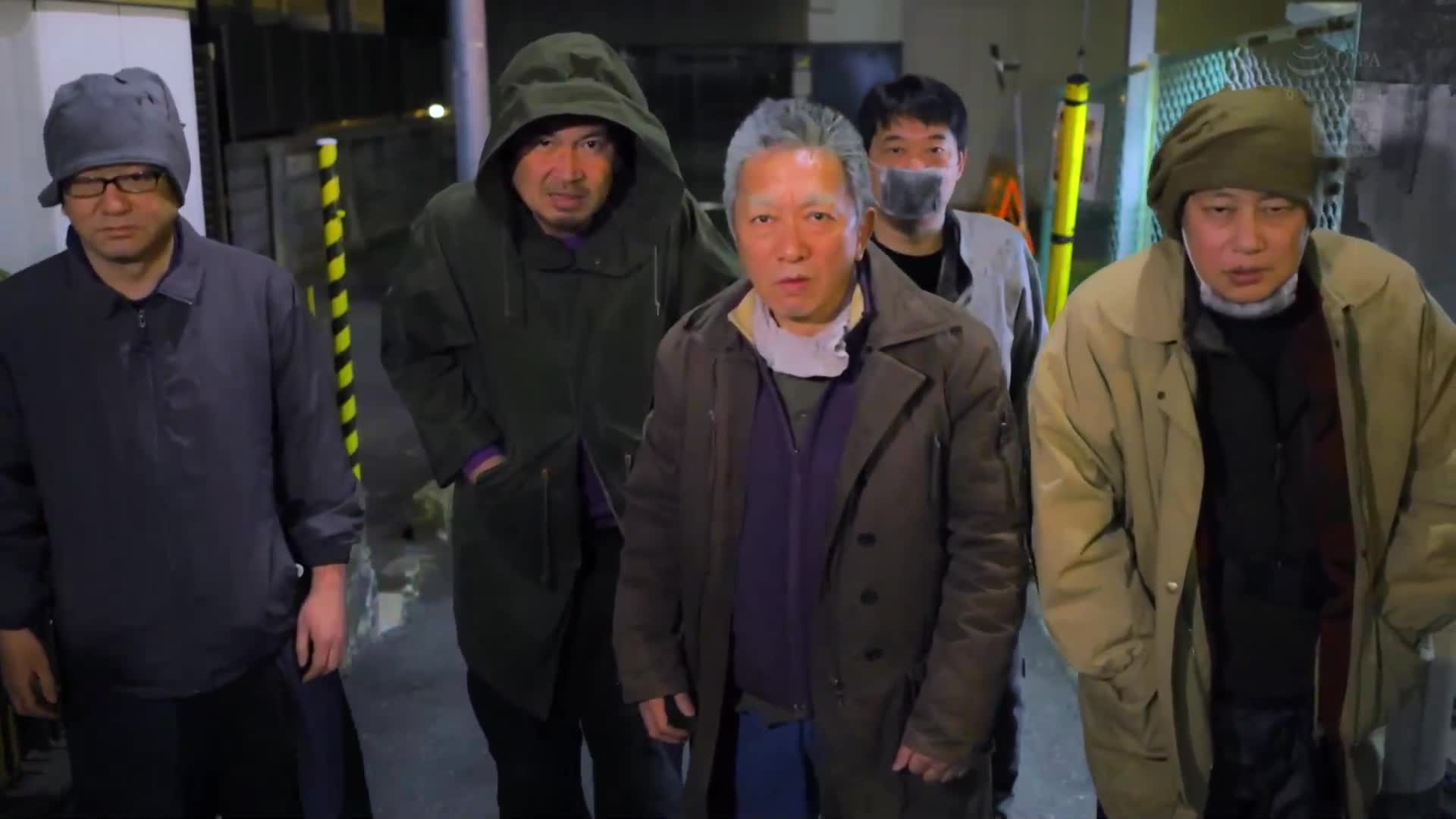 港區的&quot;專屬女友&quot;最終的結局是...成為貧民窟街頭被人公開射精的女性。楓富愛 - AV大平台 - 中文字幕，成人影片，AV，國產，線上看